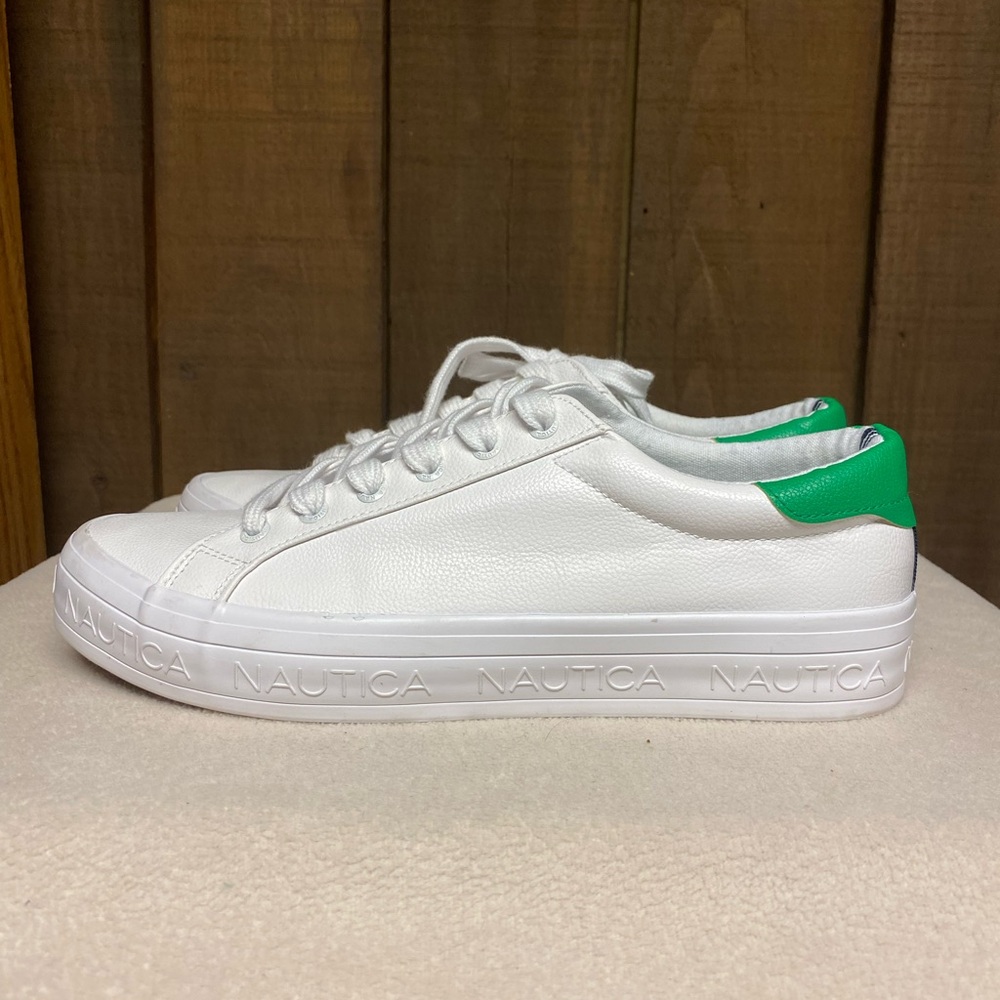 Nautica Womens Aelisa-WhiteFashion Sneaker Size 9.5 EUC